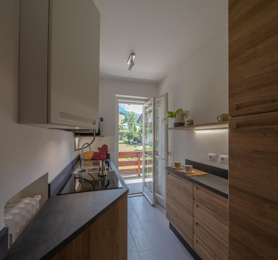 Апартаменты Cortina-House Кортина-д'Ампеццо Экстерьер фото